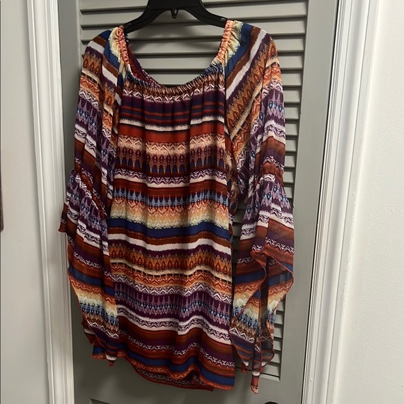 New Directions Colorful Patterned Blouse - Picture 3 of 6